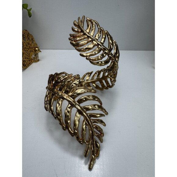 ZARA Areca Leaf Coiled Bracelet Gold Tone Textured Statement Cuff - Picture 8 of 11